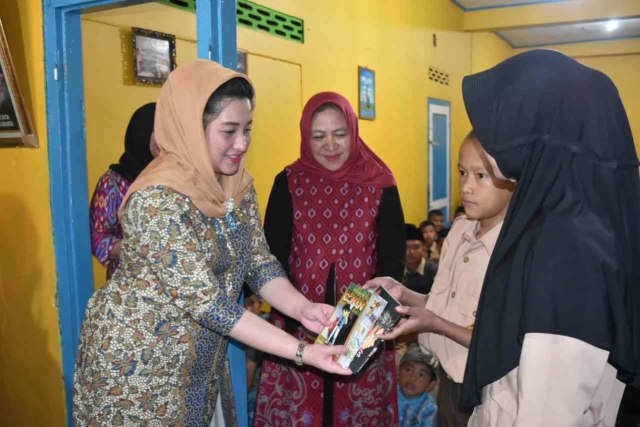 Ketua Ikatri DPRD Sumsel, Ny Ayu Giri Ramanda Kiemas Silahturahmi Dengan Masyarakat Lubuklinggau