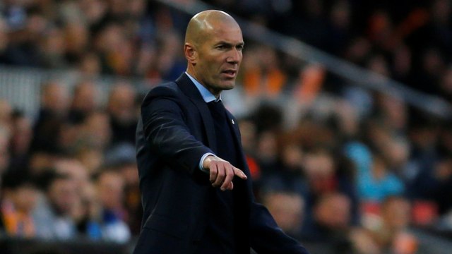 Zidane pada laga versus Valencia. (Foto: Heino Kalis/Reuters)