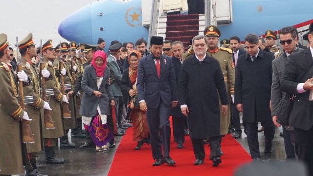 Jokowi Tiba di Istana Kepresidenan Afghanistan (Foto: Yudhistira Amran Saleh/kumparan)