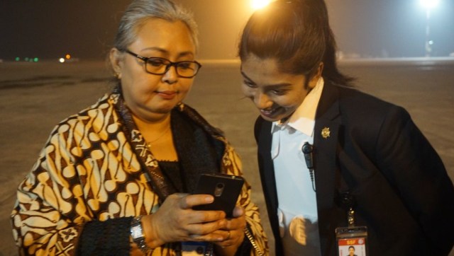 Dubes RI untuk Bangladesh Rina P Soemarno dan SSF  (Foto: Yudhistira Amran Saleh/kumparan)