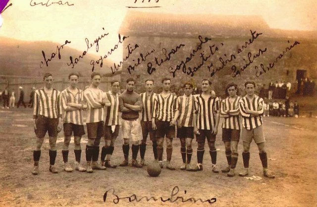 Skuat Athletic Club tahun 1913. (Foto: Dok. Athletic Club)