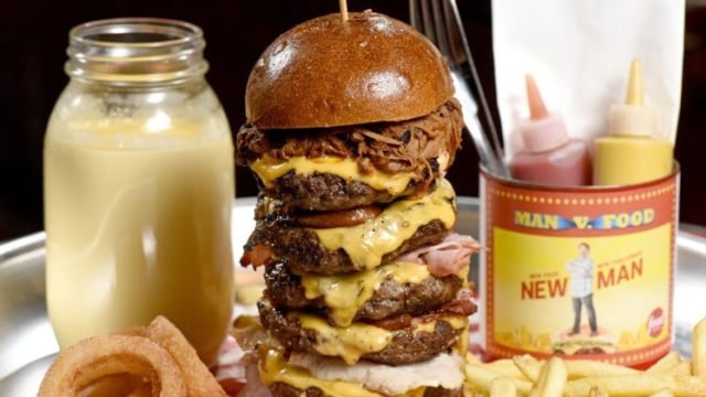 Burger raksasa 3 kg  (Foto: Dok. Food Network)