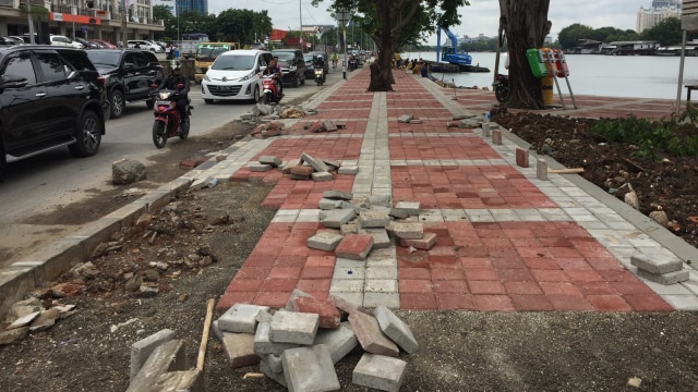 Trotoar Danau Sunter yang Semakin Cantik  (Foto: Fachrul irwinsyah/kumparan)