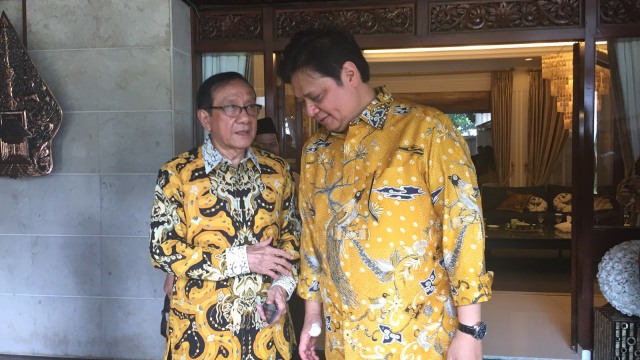 Airlangga Hartarto dan Akbar Tanjung