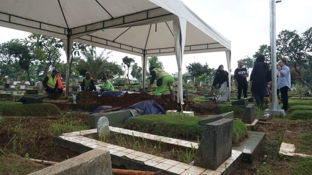 Pemakaman Yockie Suryo (Foto: Garin Gustavian/kumparan)