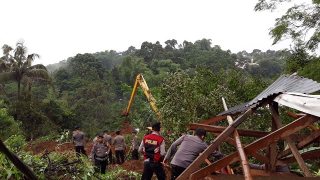 Lokasi longsor di Cijeruk, Bogor (Foto: Dok. Polres Bogor)