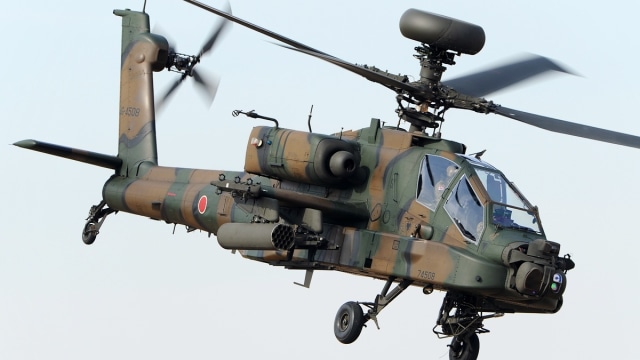 AH-64D Apache milik JDF (Foto: Wikimedia Commons)