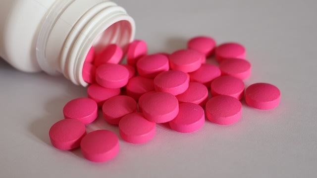 Ilustrasi Ibuprofen. (Foto: Vnukko via Pixabay (CC0 Creative Commons))