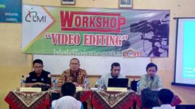 SMKN Dander Gelar Workshop Video Editing