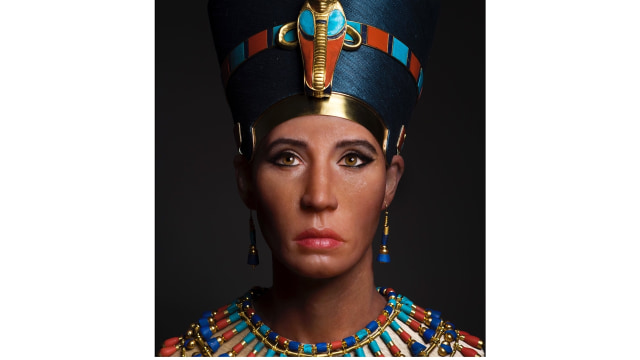 Ratu Nefertiti. (Foto: Josh Gates/Instagram)