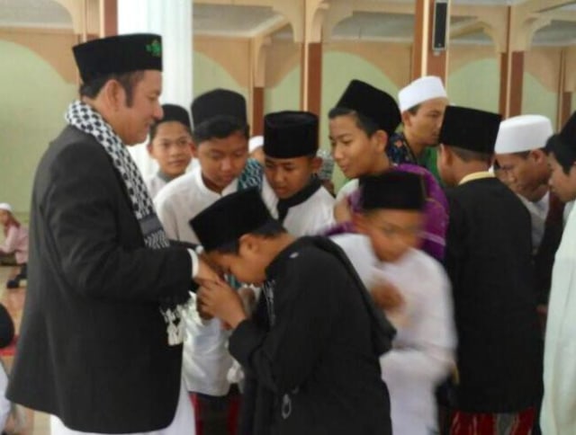 Hadiri Silaturahmi Ponpes Cipulus, Padil Karsoma Dapat Dukungan Santri dan Ulama
