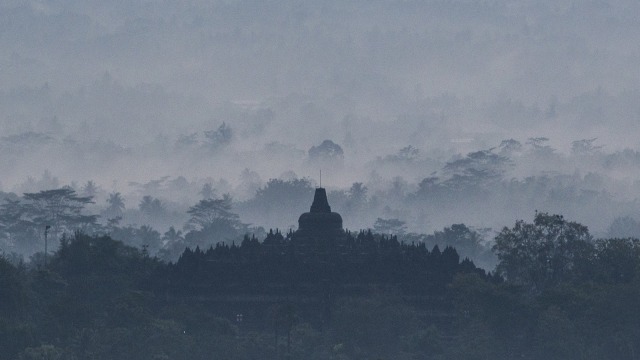 Pesona candi Borobudur Foto: Antara/Sigid Kurniawan
