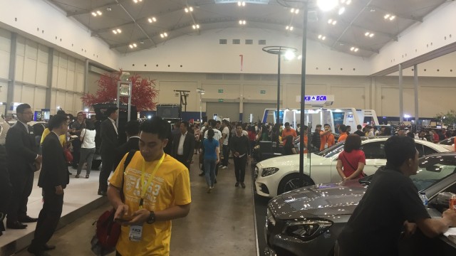 Suasana di pameran BCA Expoversary (Foto: Abdul Latif/kumparan)