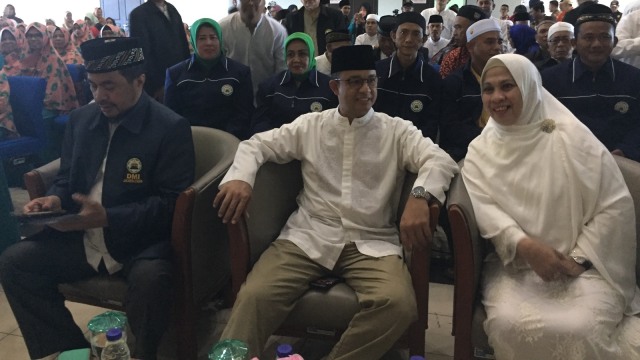 Anies di pelantikan dewan masjid (Foto: Moh Fajri/kumparan)