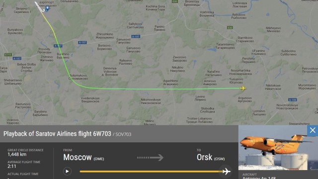 Pesawat Saratov Airlines jatuh. (Foto: Twitter @flightradar24)