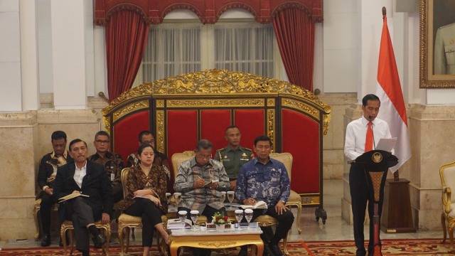 Jokowi dan JK di Sidang Kabinet Paripurna (Foto: Yudhistira Amran Saleh/kumparan)