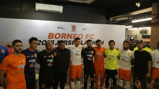 Permintaan Khusus Borneo FC ke Nike Soal Warna Jersey Kandang kumparan