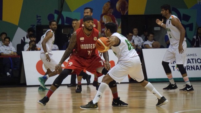 Laga Basket Indonesia vs India 2018 (Foto: Fanny Kusumawardhani/kumparan)