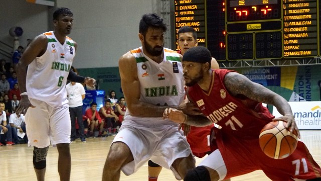 Laga Basket Indonesia vs India 2018 (Foto: Fanny Kusumawardhani/kumparan)