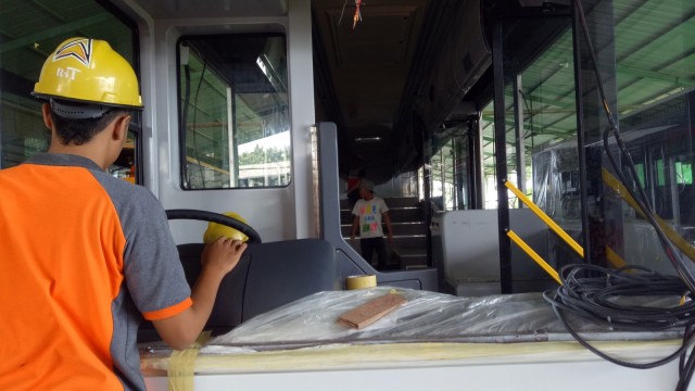 Proses Pembuatan Bus Transjakarta di Karoseri. (Foto: Nabilla Fatiara/kumparan)