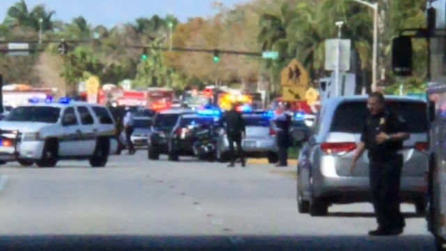 Penembakan di Sekolah Florida. (Foto: Twitter @grumpyhaus via Reuters)