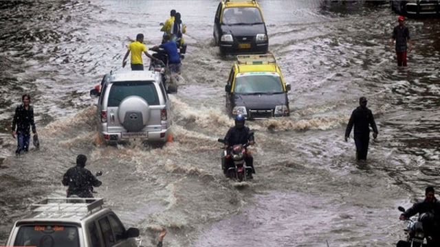 Banjir di Mumbai pada Agustus 2017 (Foto: News Measurements Network Live )