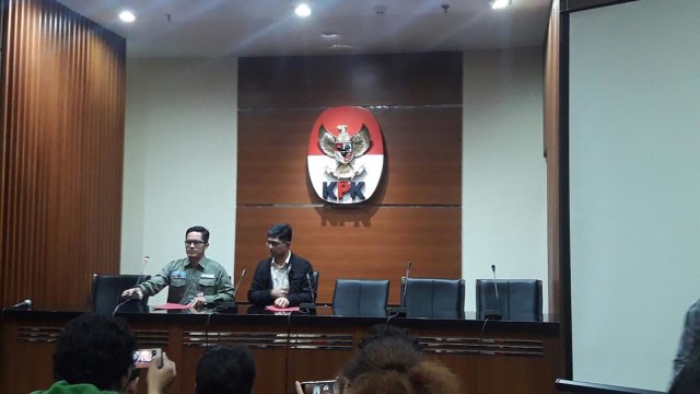 Konferensi Pers OTT Bupati Lampung Tengah. (Foto: Fadjar Hadi)