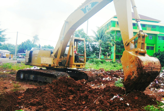 Ada Teknik Otomotif Alat Berat di SMK Binakarya Mandiri (1)