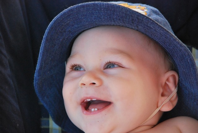 Ilustrasi bayi tumbuh gigi (Foto: Mojpe/ Pixabay)
