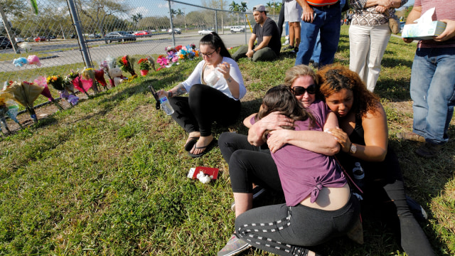 Pemakaman korban penembakan Florida (Foto: REUTERS/Jonathan Drake)