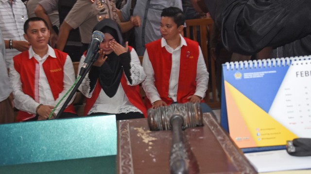 Sidang perdana First Travel (Foto: ANTARA FOTO/Indrianto Eko Suwarso)