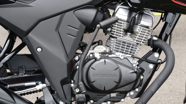 Honda CB150 Verza Lebih Murah dari Scoopy, Layak Dipinang? (675086)