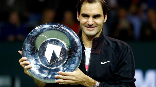Federer memenangi Rotterdam Terbuka 2018. (Foto: REUTERS/Michael Kooren)