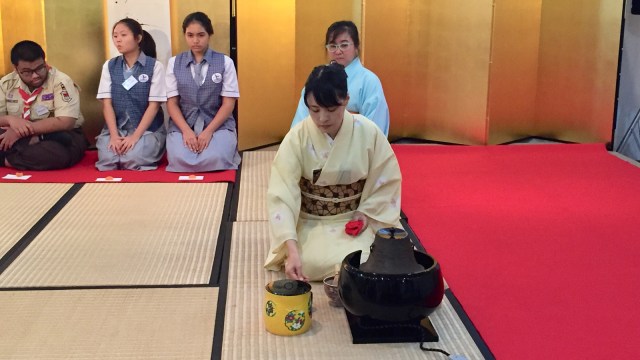 Prosesi Chanoyu di Japan Foundation. (Foto: Adisty Putri Utami/kumparan)