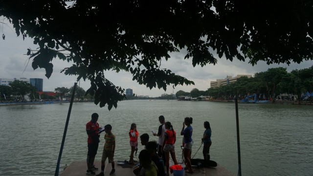Kejuaraan Waterski dan Waterboard di Danau Sunter (Foto: Iqbal Firdaus/kumparan)