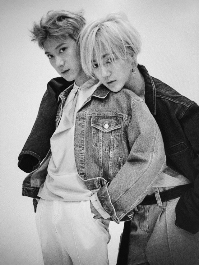 Kolaborasi Untuk Photoshoot Yesung Suju Dan Ten Nct Perlihatkan Bromance Kumparan Com