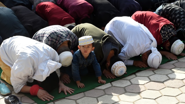 Muslim China di Masjid Nan Guan, Yinchuan, China (Foto: GOH CHAI HIN / AFP)