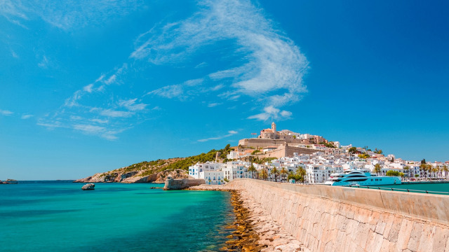 Pulau Ibiza (Foto: Flickr/ Aglez the city guy)