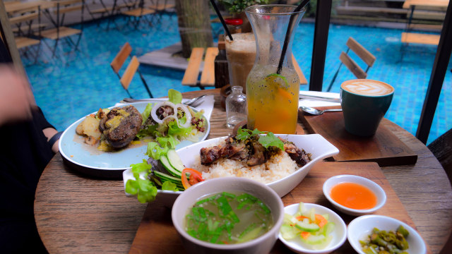 Makanan di One Eighty Coffee Bandung Foto: Muhammad Faisal N/kumparan
