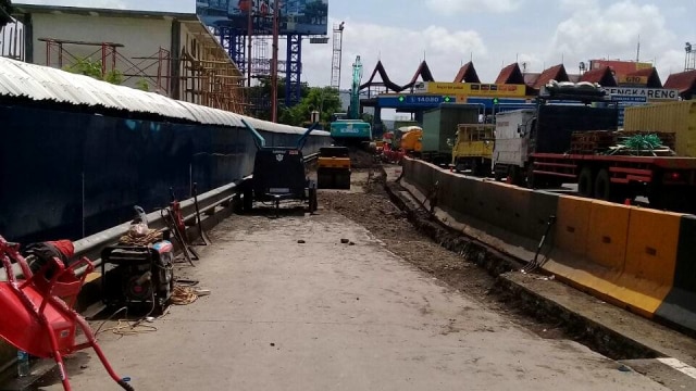 Perbaikan Gerbang Tol Cengkareng 2. (Foto: Dok. PT Jasa Marga)