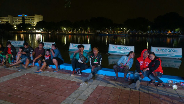 Malam minggu jelang Festival Danau Sunter. (Foto: Jamal Ramadhan/kumparan)