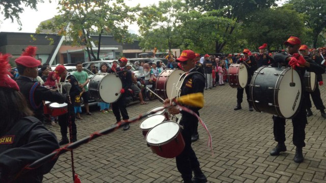 Marching Band Jalasena meriahkan FDS. (Foto: Lolita Valda/kumparan)