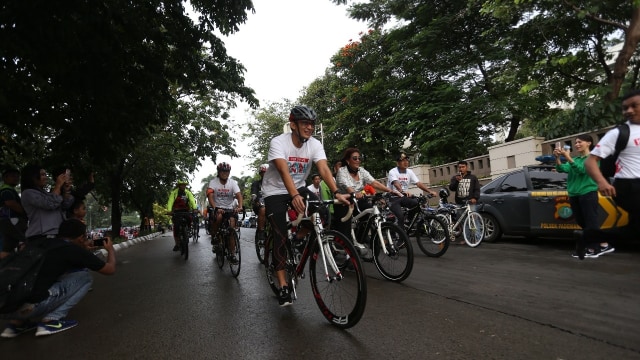 Sandiaga dan Susi di Festival Danau Sunter (Foto: Aditia Noviansyah/kumparan)