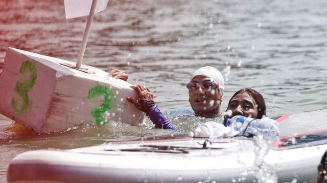 Kemesraan Sandi dan Susi di Festival Danau Sunter (Foto: Instagram @sandiuno)