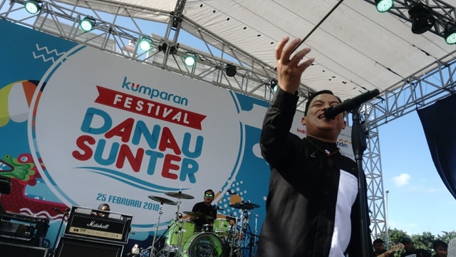 Band Wali di Festival Danau Sunter (Foto: Irfan Adi Saputra/kumparan)