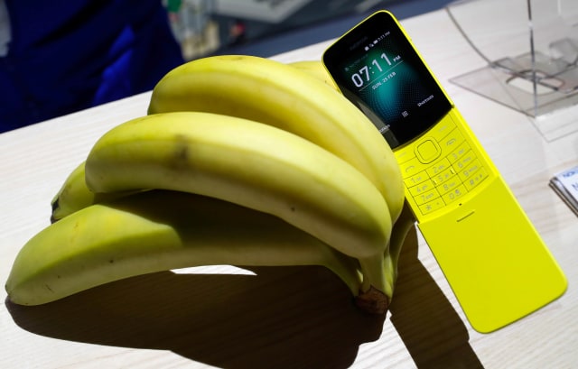 Nokia 8110 4G (Foto: REUTERS/Yves Herman)