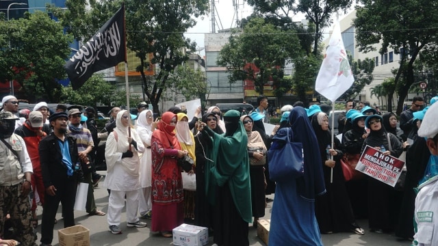 Unjuk Rasa di Sidang Peninjauan Kembali, Ahok (Foto: Irfan Adi Saputra/kumparan)