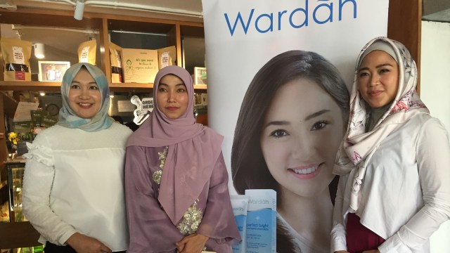 Perwakilan wardah, Dr. Nur Dalilah dan Lisa Namuri (Foto: Ratmia Dewi/kumparan)