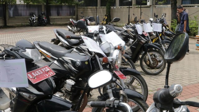 Motor Bebek Yamaha Jupiter Z Cuma Rp 1,5 Juta, Tertarik? (1259595)
