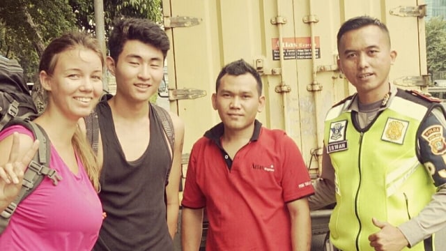 Turis dari Selandia Baru kehabisan ongkos (Foto: Instagram.com/tmcpoldametro)